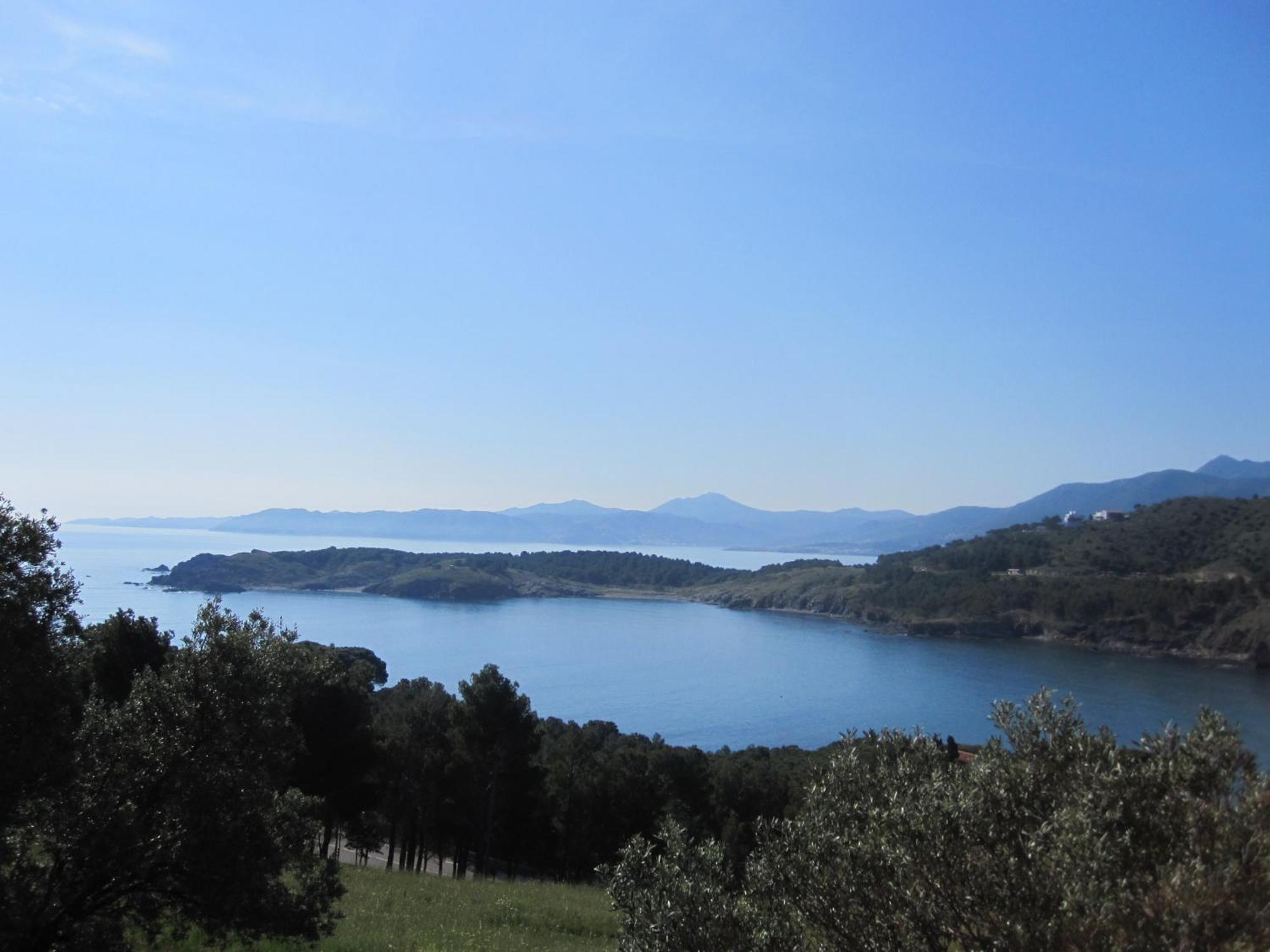 Hostal Totsompops Colera Bagian luar foto