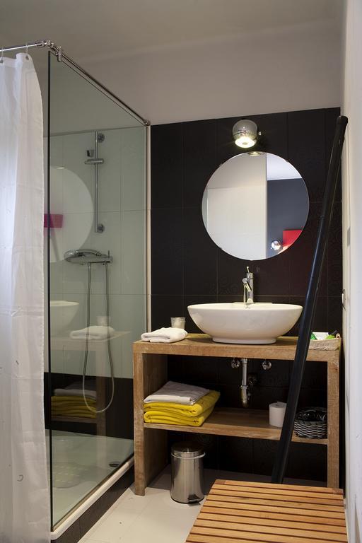 Hostal Totsompops Colera Bagian luar foto